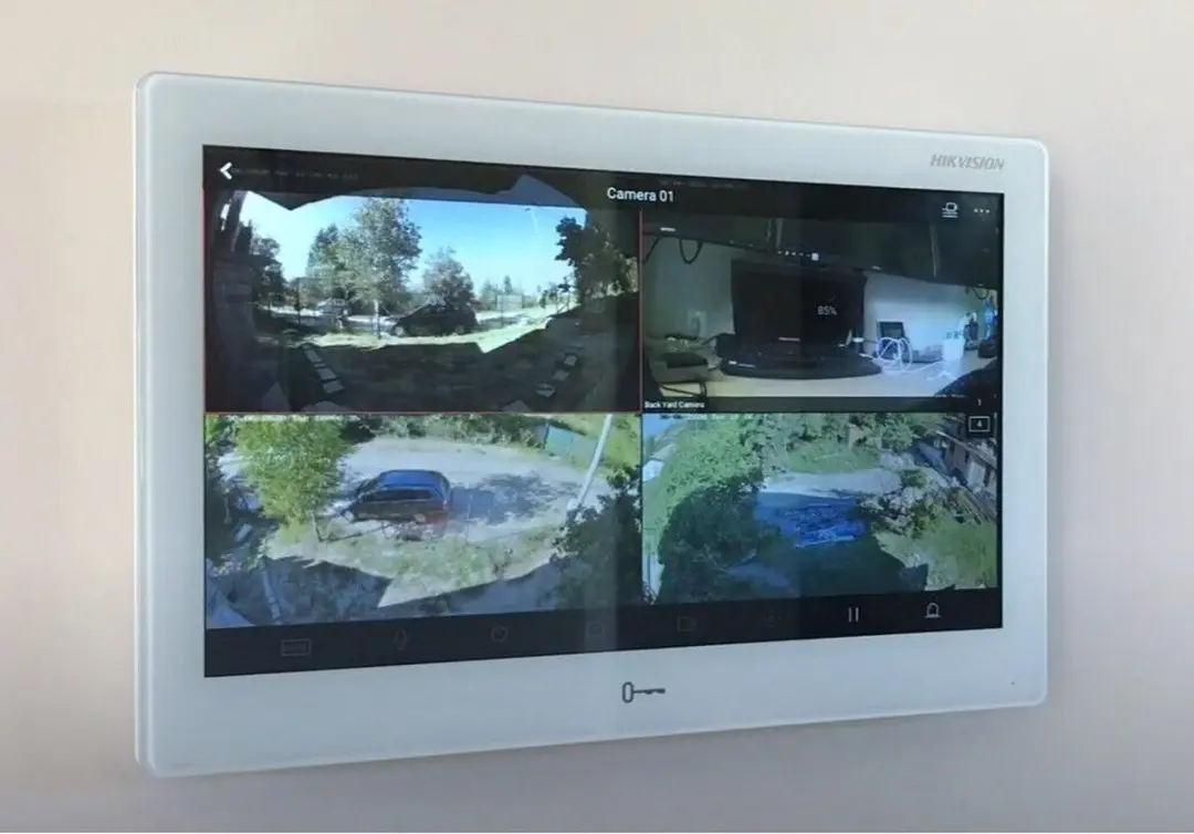 Hikvision DS-KH9510-WTE1(B) Android IP Monitor 10.1" Touch - Wit