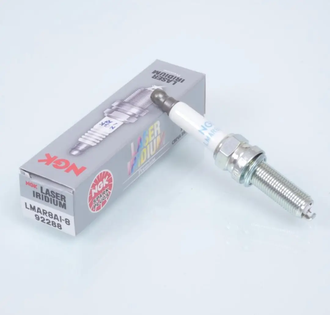 NGK LMAR8AI-8 Bougie - 1 Stuk - Wit