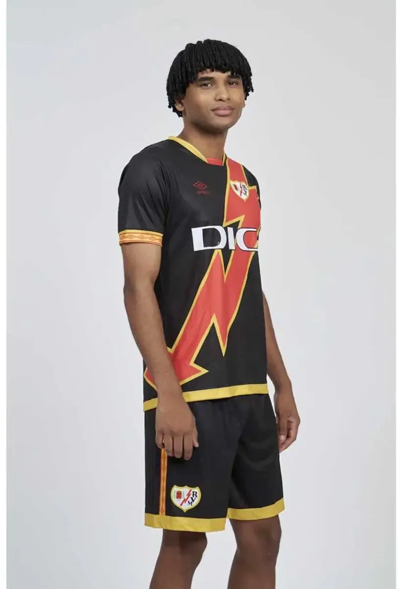 Umbro Rayo Vallecano 23/24 T-shirt - Zwart - 14Y