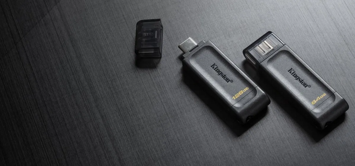 Kingston DT70 TD760/128 USB-Stick 128GB - Zwart