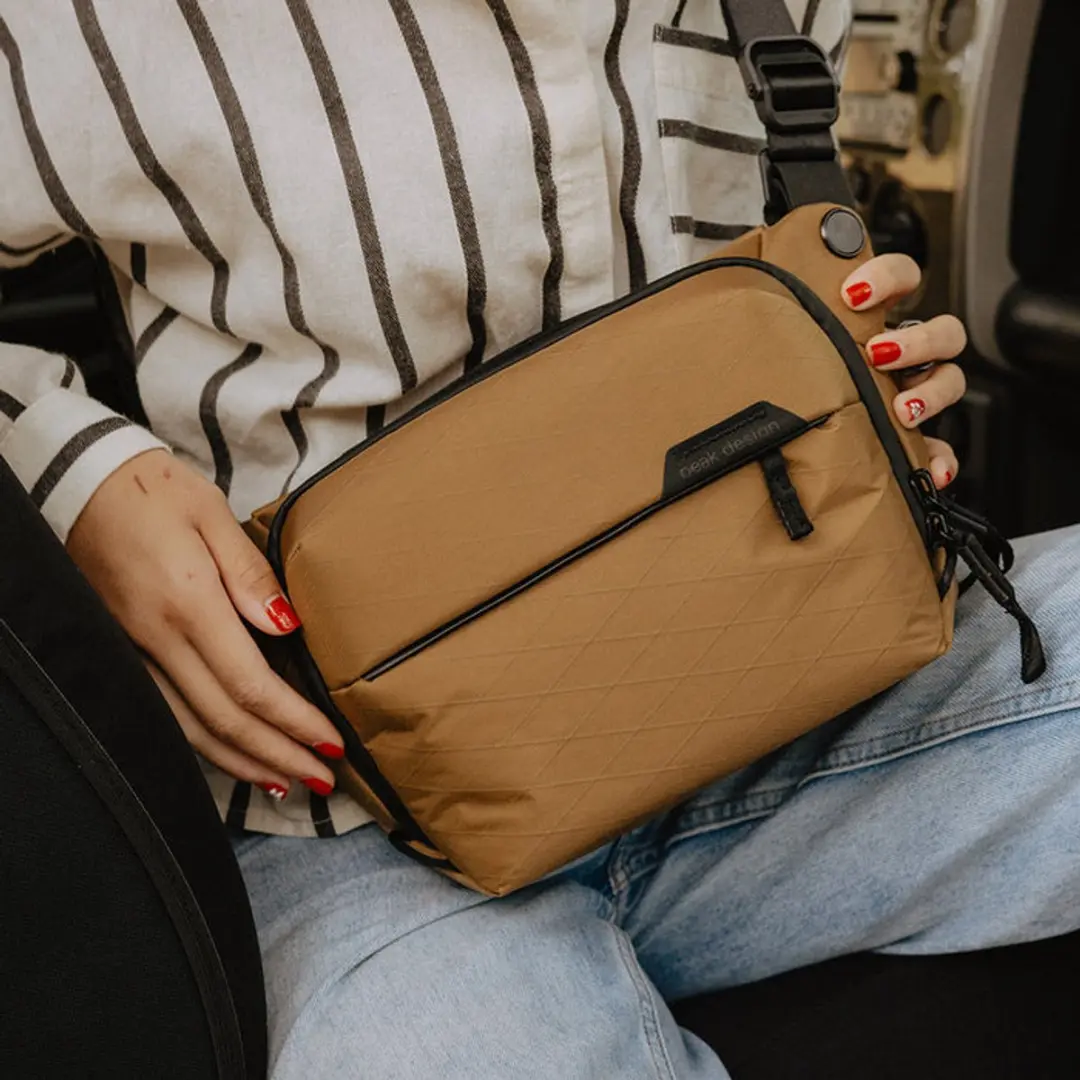 Peak Design Everyday Sling 3L v2 - 3L - Bruin