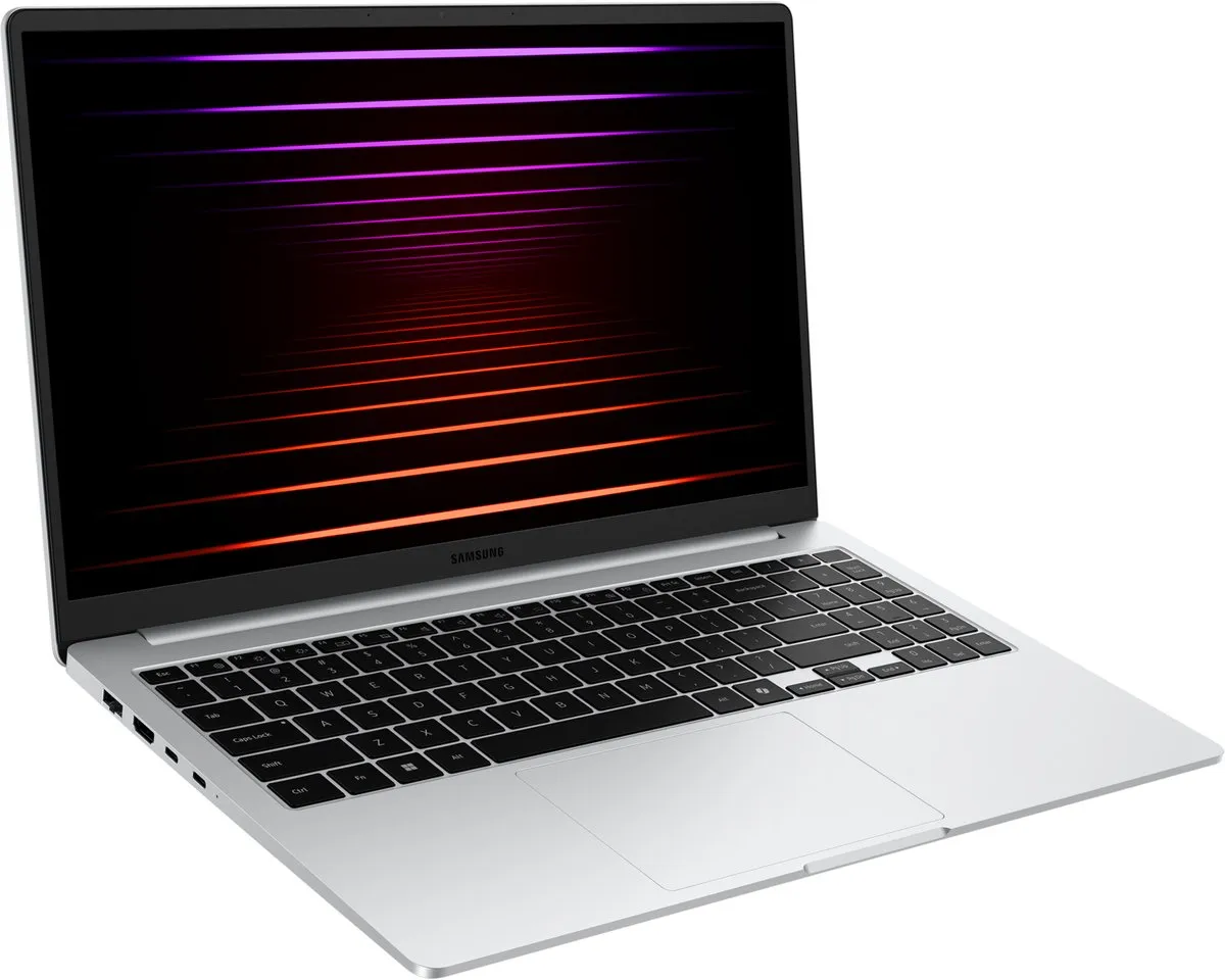 Samsung Galaxy Book5 15.6 Core Ultra 5 Laptop - 16GB/512GB - afbeelding 6 van 6