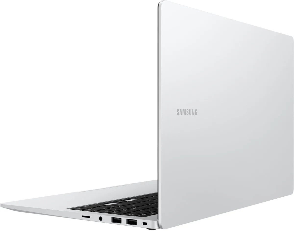 Samsung Galaxy Book5 15.6 Core Ultra 5 Laptop - 16GB/512GB