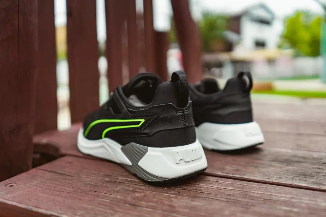 PUMA Disperse Xt Herensneakers - Zwart/Groen/Grijs - 7.5