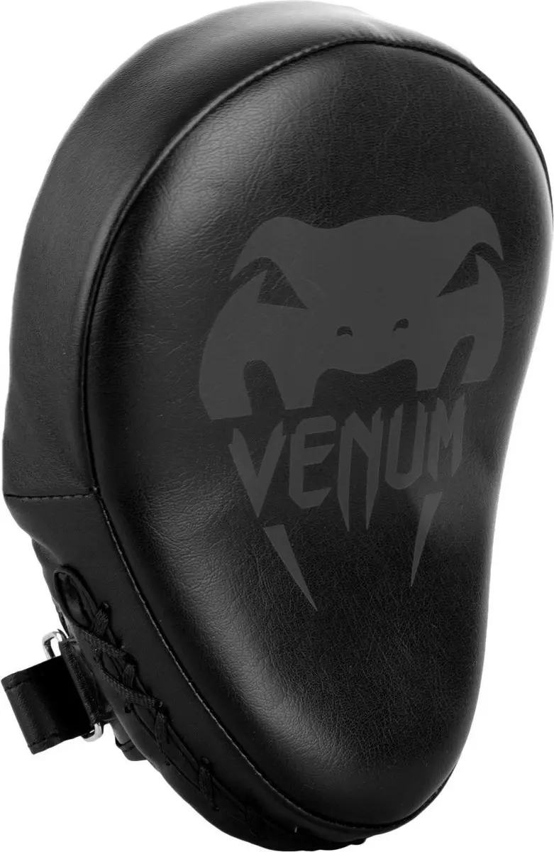 Venum Focus Mitts