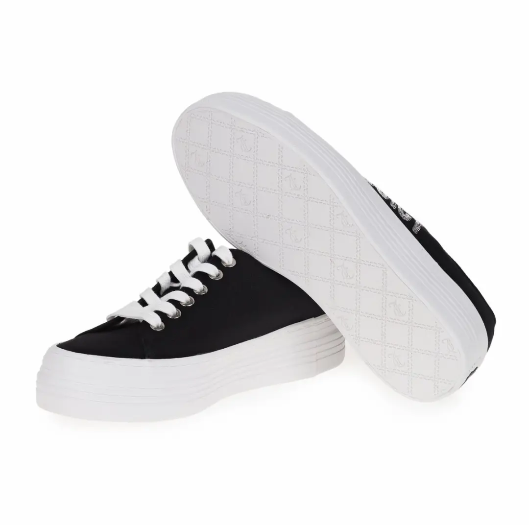 Juicy Couture Zuleika Canvas Sneakers - 40