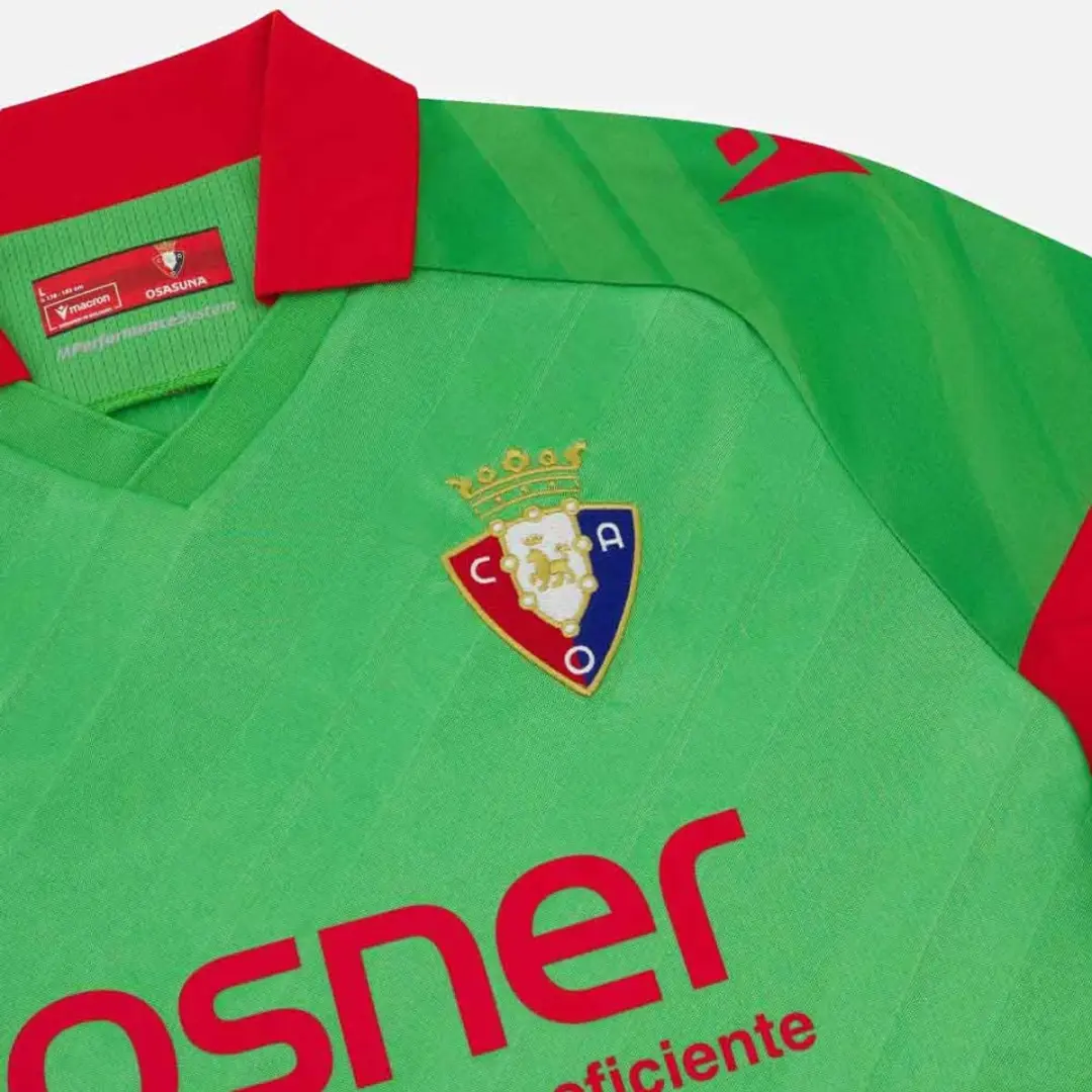 Macron Ca Osasuna 25/26 T-shirt Junior - Groen/Rood - 13-14 jaar