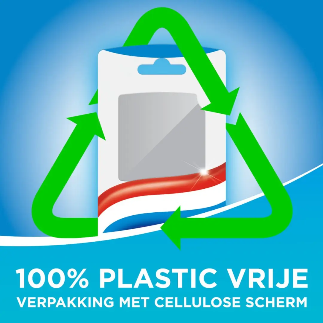 Aquafresh Clean Control Medium Tandenborstels - 6 Stuks - Lichtblauw