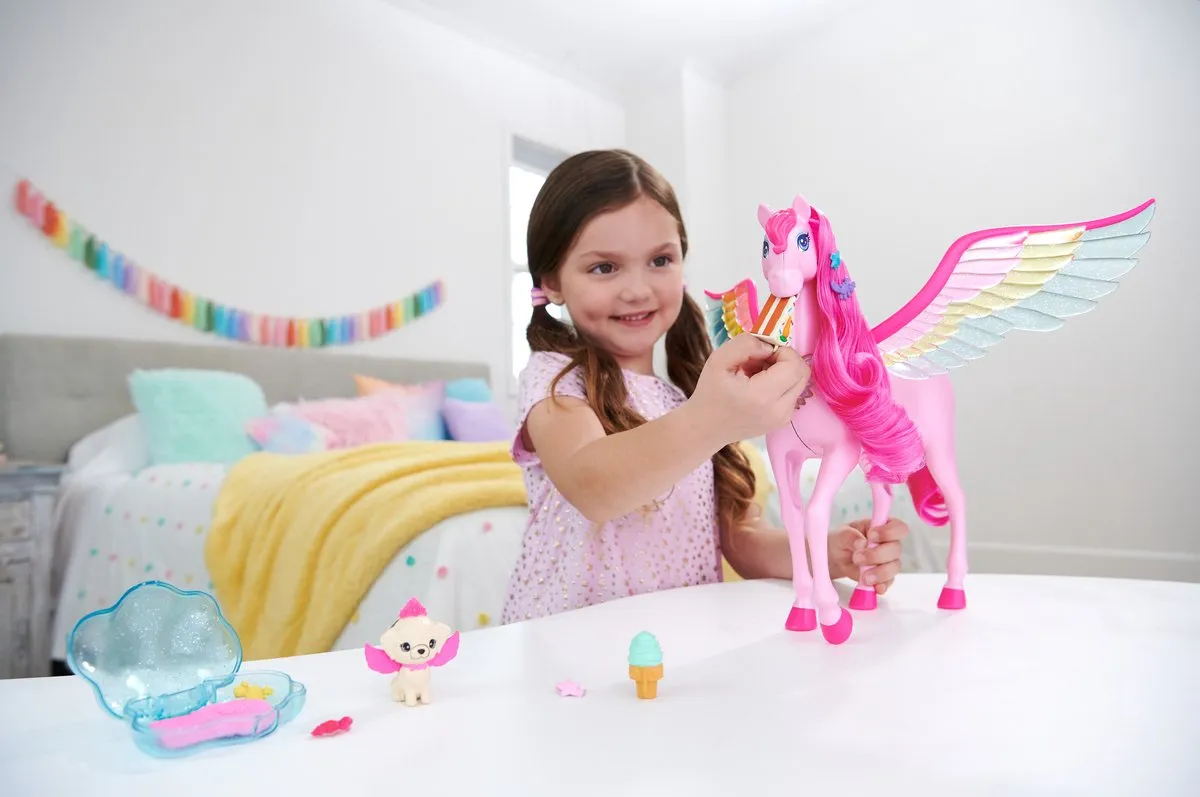 Barbie A Touch of Magic Pegasus HLC40 - Roze