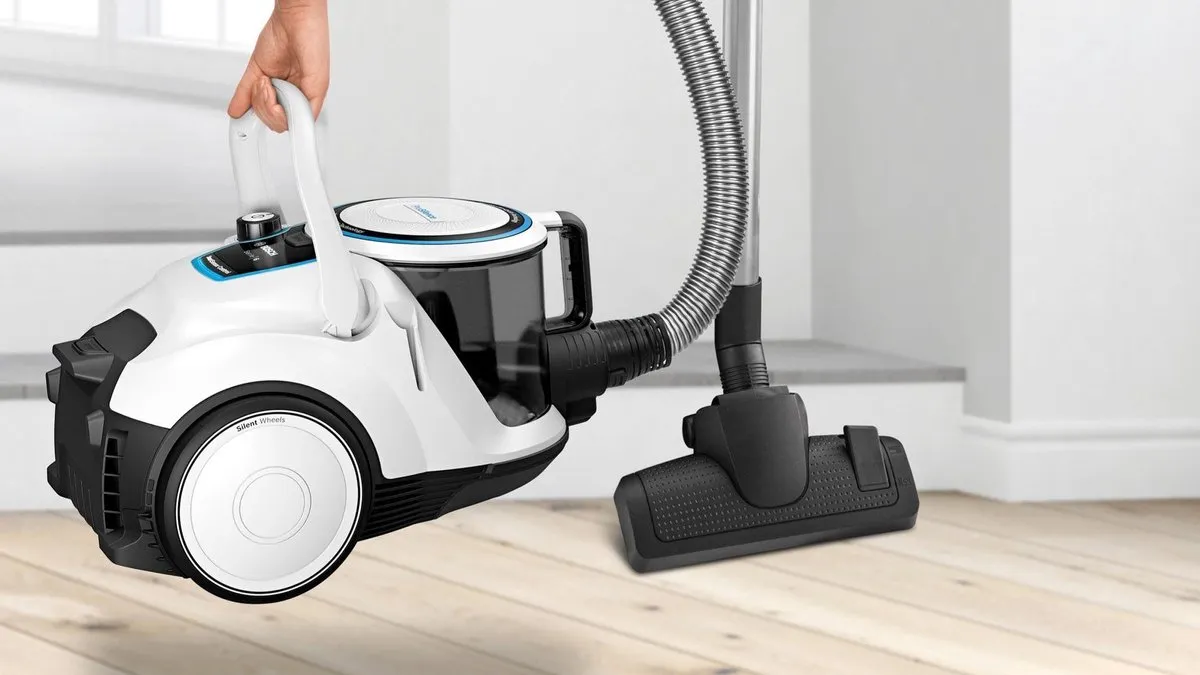 Bosch Serie 6 BGC41LSIL Stofzuiger - 600W - 2,4L - Zwart/Wit