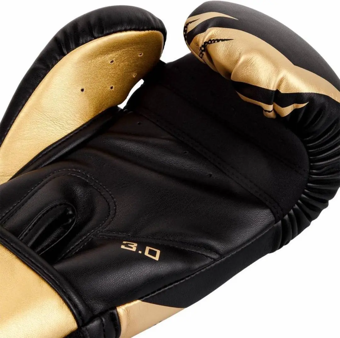 Venum Gear Bokshandschoenen Challenger 3.0 Zwart Goud - 16oz