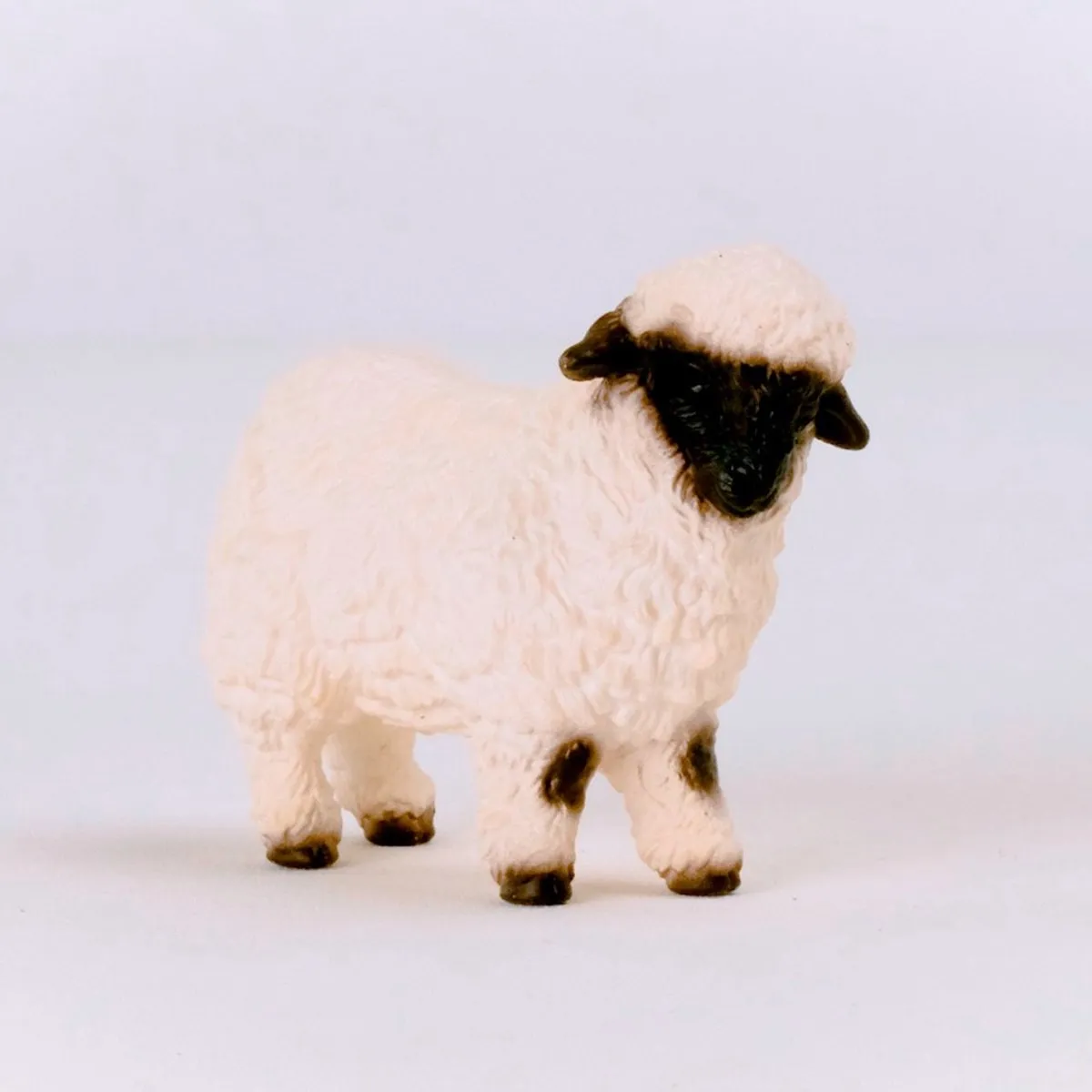 Schleich Walliser Schwarznase-schaap 13965 - afbeelding 6 van 6