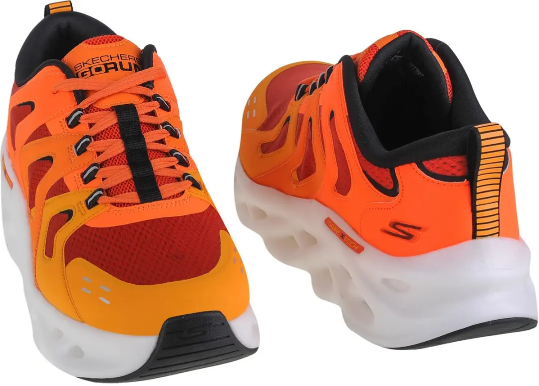 Skechers GO Run Swirl Tech-Surge Sneakers - Oranje