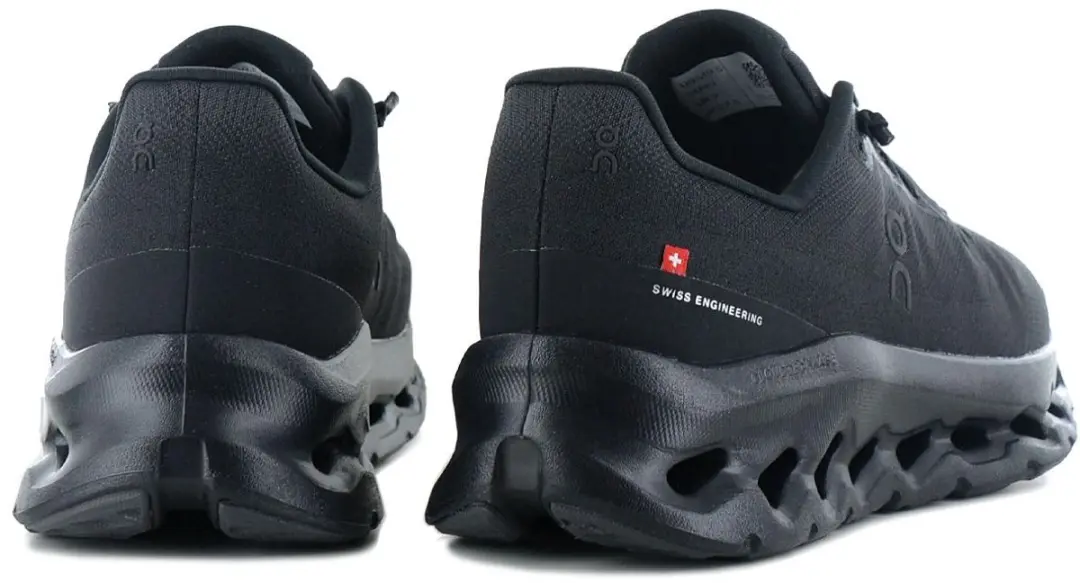 ON Running Cloudtilt Heren Sneakers - Maat 42 - Zwart