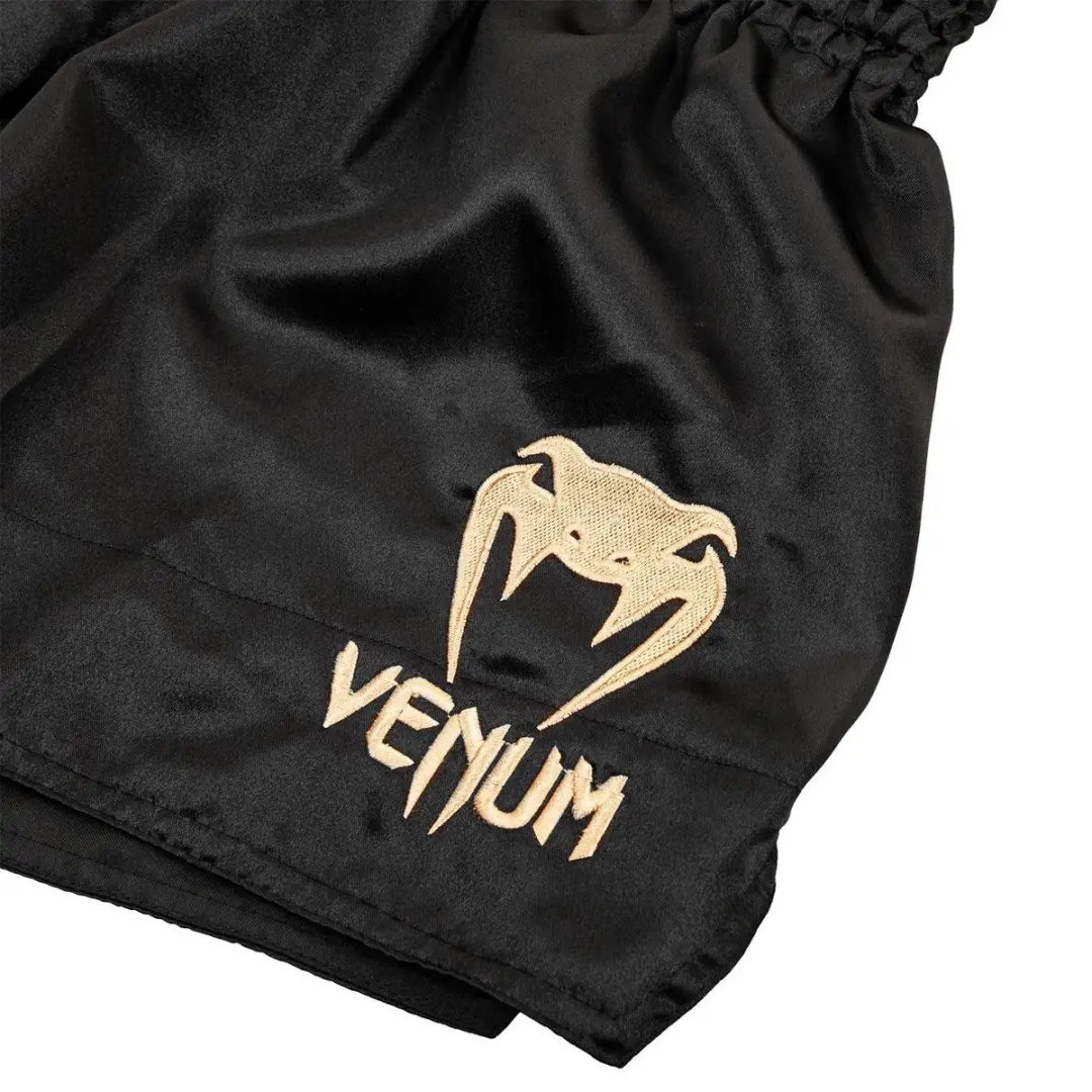 Venum - Muay Thai Kickboksbroek - short - Classic - black/gold -XS