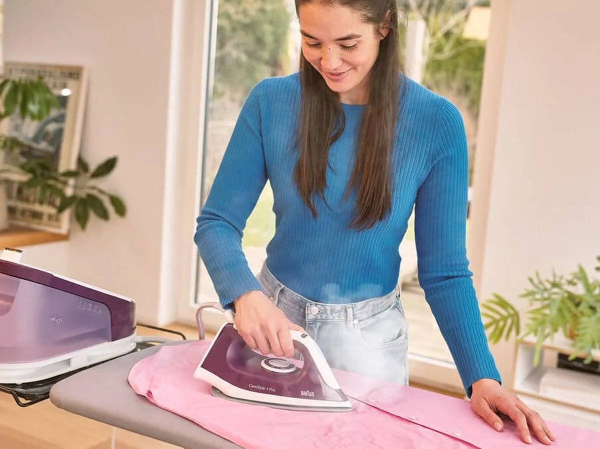 Braun CareStyle 1 Pro IS1514VI - Stoomgenerator - 2200 W - 1,7 L - Keramische zoolplaat - Paars