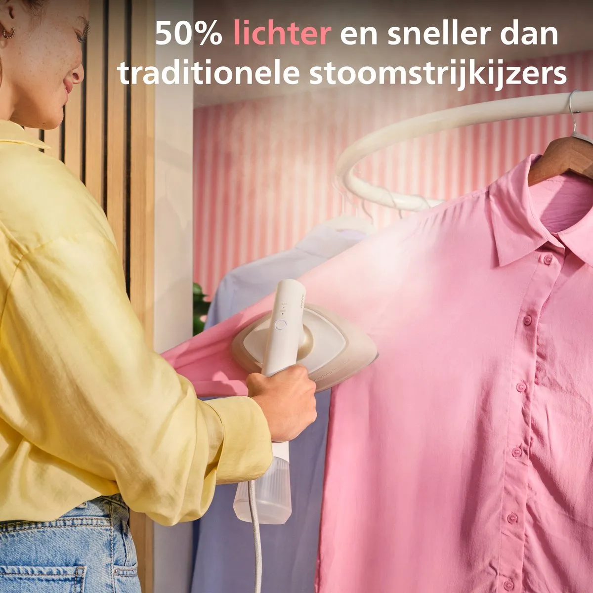 Philips OneTurn - GC213/10 - Hybride stoomstrijkijzer & kledingstomer - Strijkijzer & Stomer in 1
