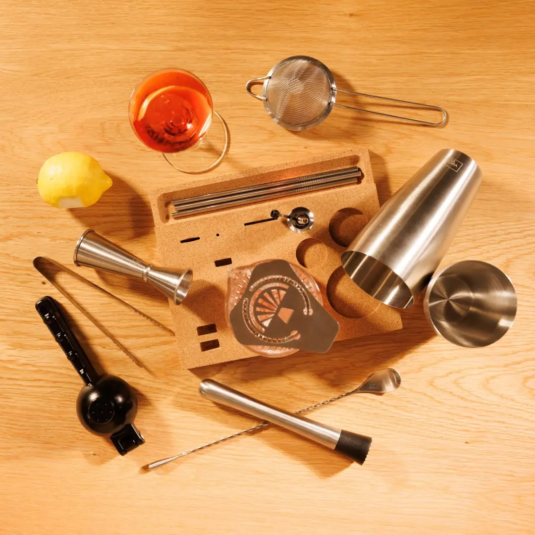 VacuVin Bar in a Box Cocktailset 16-delig - Zilver