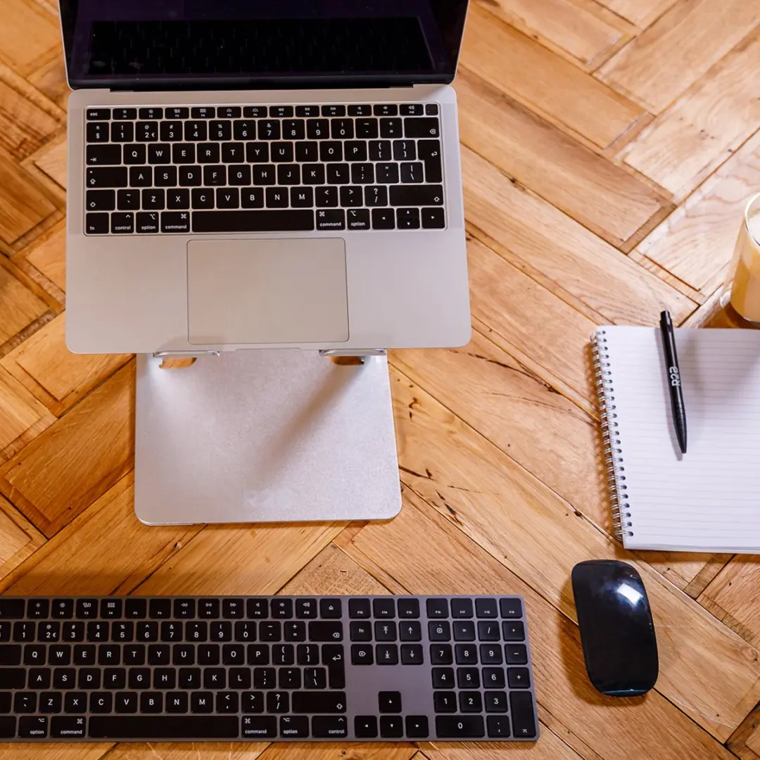R2B Den Bosch Laptopstandaard Verstelbaar 10-17 inch - Zilver