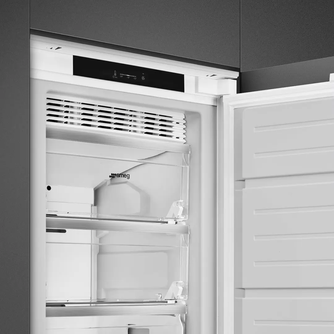 Smeg S9F174ND Inbouw Vriezer 212L - No Frost - Energieklasse D