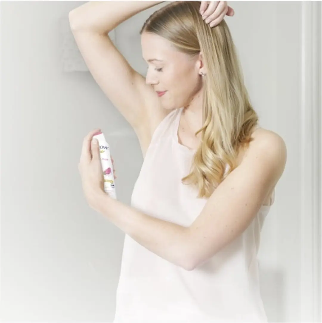 Dove Deodorant Spray Go Fresh Granaatappel - 250ml - 25 Stuks