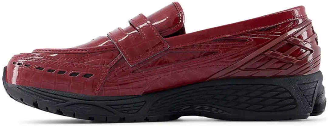 New Balance 1906L Red Croc - Maat 44.5