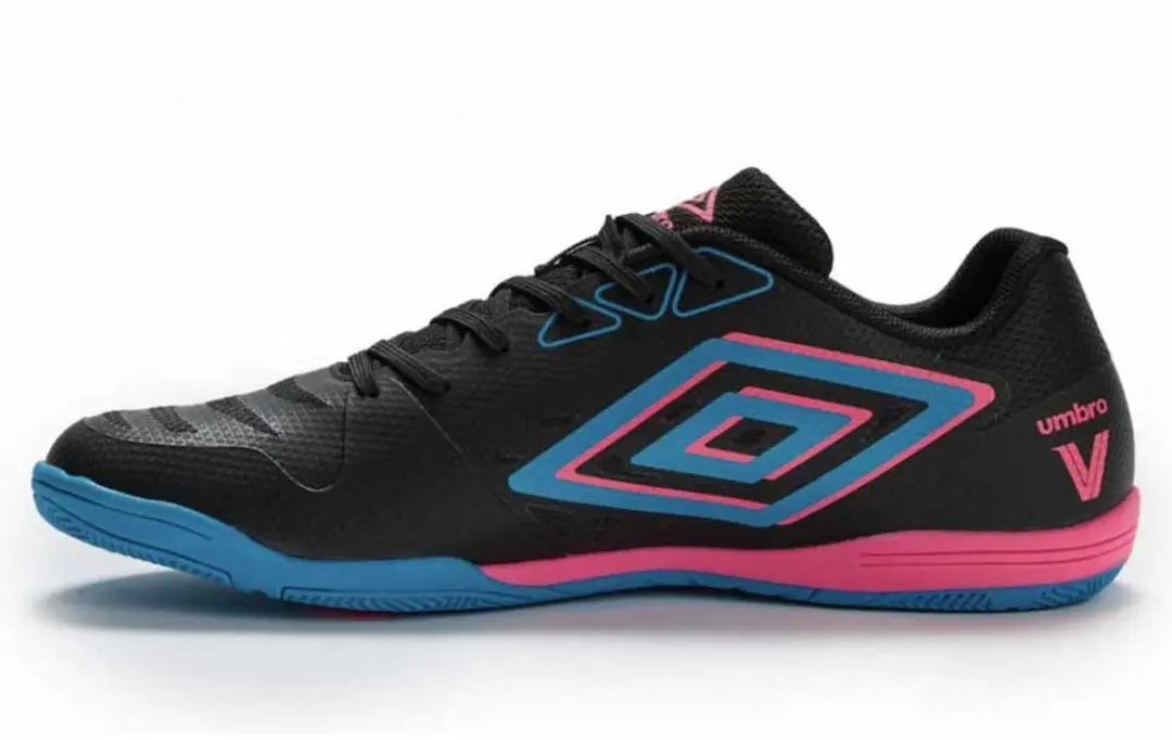 Umbro Sala V Futsal Zaalschoenen - Zwart EU 43