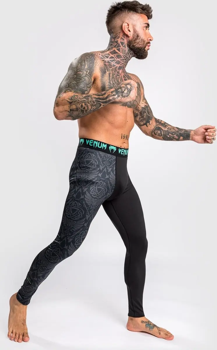 Venum Assassin's Creed Reloaded Sportlegging Spats - Zwart S - afbeelding 2 van 6
