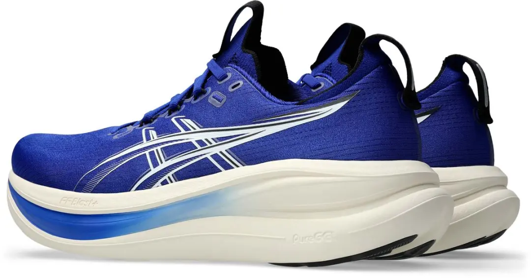 ASICS Gel-Nimbus 28 Hardloopschoenen 42 - Blauw