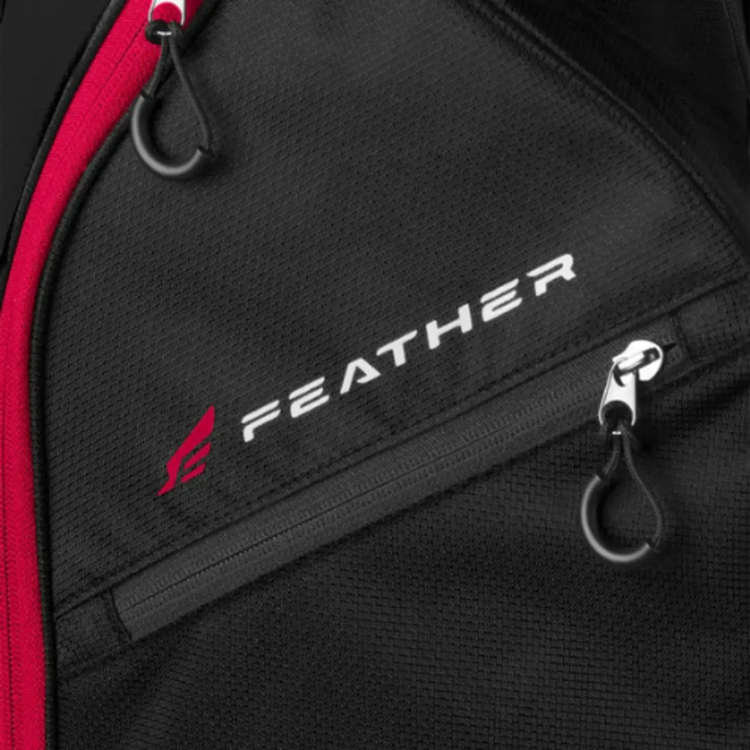 Wilson Staff Feather Standbag - 6 Vakken - Zwart/Rood