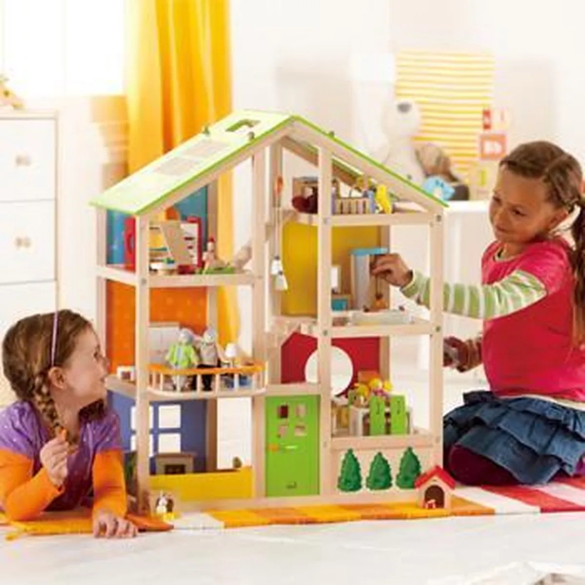 Hape Alle Seizoenen Poppenhuis - 15 Meubels - Veelkleurig