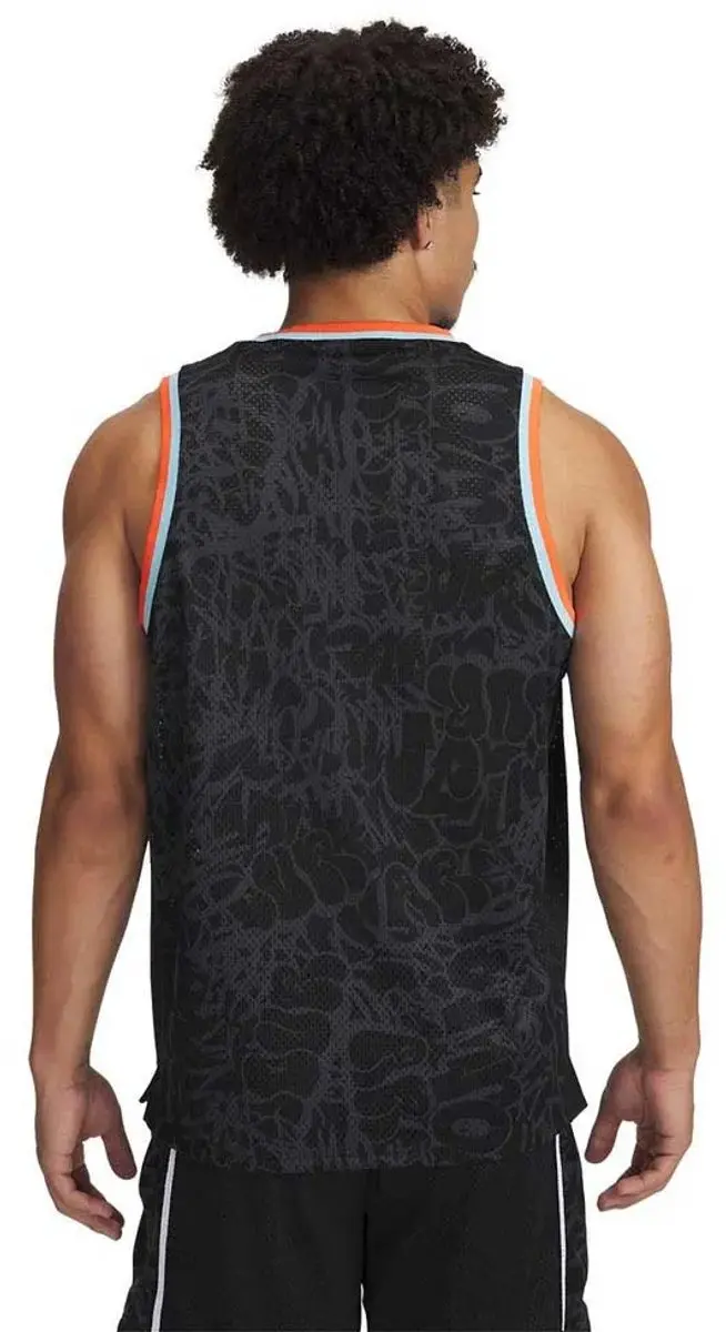 Under Armour Zone Pro Mesh T-shirt M - Zwart