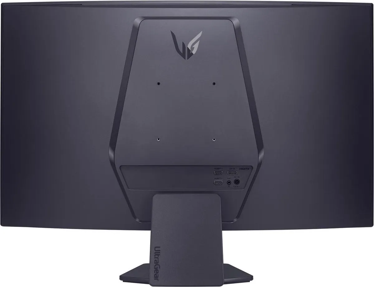 LG UltraGear 32GS60QC-B - QHD Curved Gaming monitor - 180hz - 1 ms - 32 inch