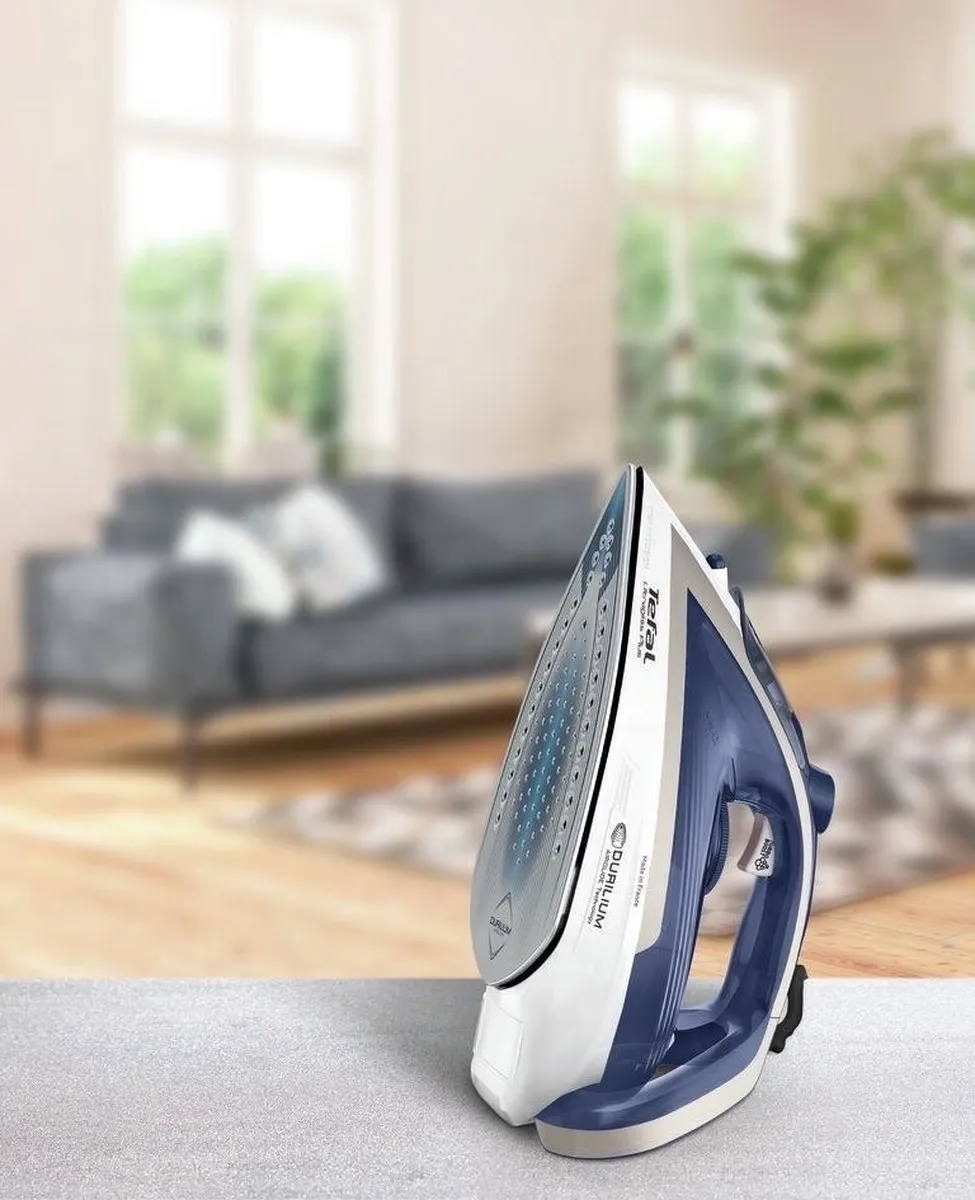Tefal Ultragliss Plus FV6812 Stoomstrijkijzer 2000W - Blauw/Zilver