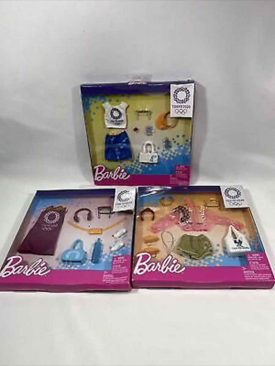 Barbie Licensed Fashion Tokyo 2020 Poppetje - 2 van 3