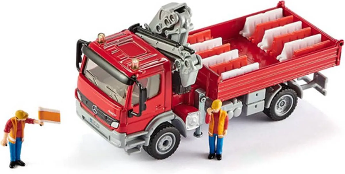 SIKU 3534 Mercedes Altego met Kraan 1:50 - Rood - afbeelding 6 van 6