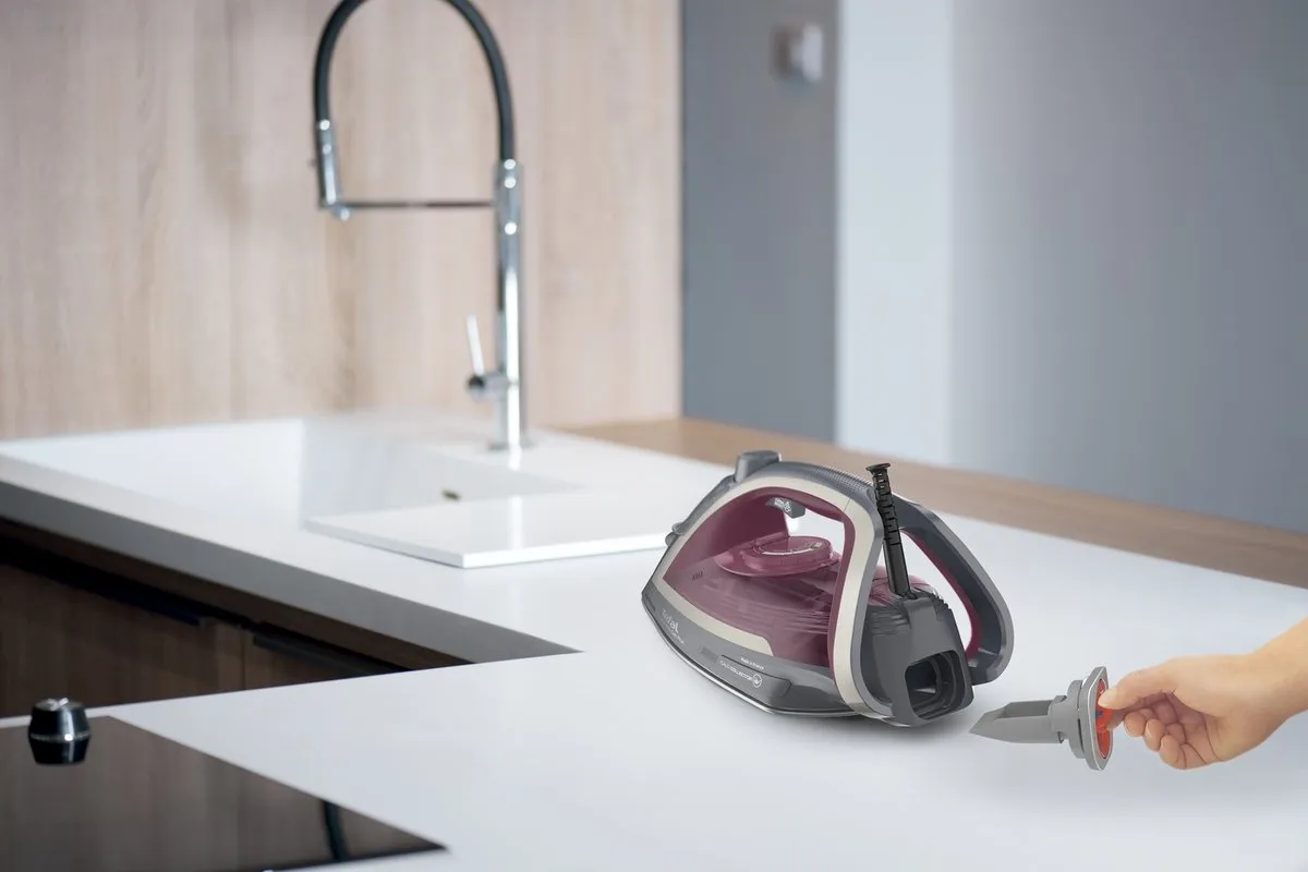 Tefal stoomstrijkijzerUltragliss Anti-Calc Plus FV6840