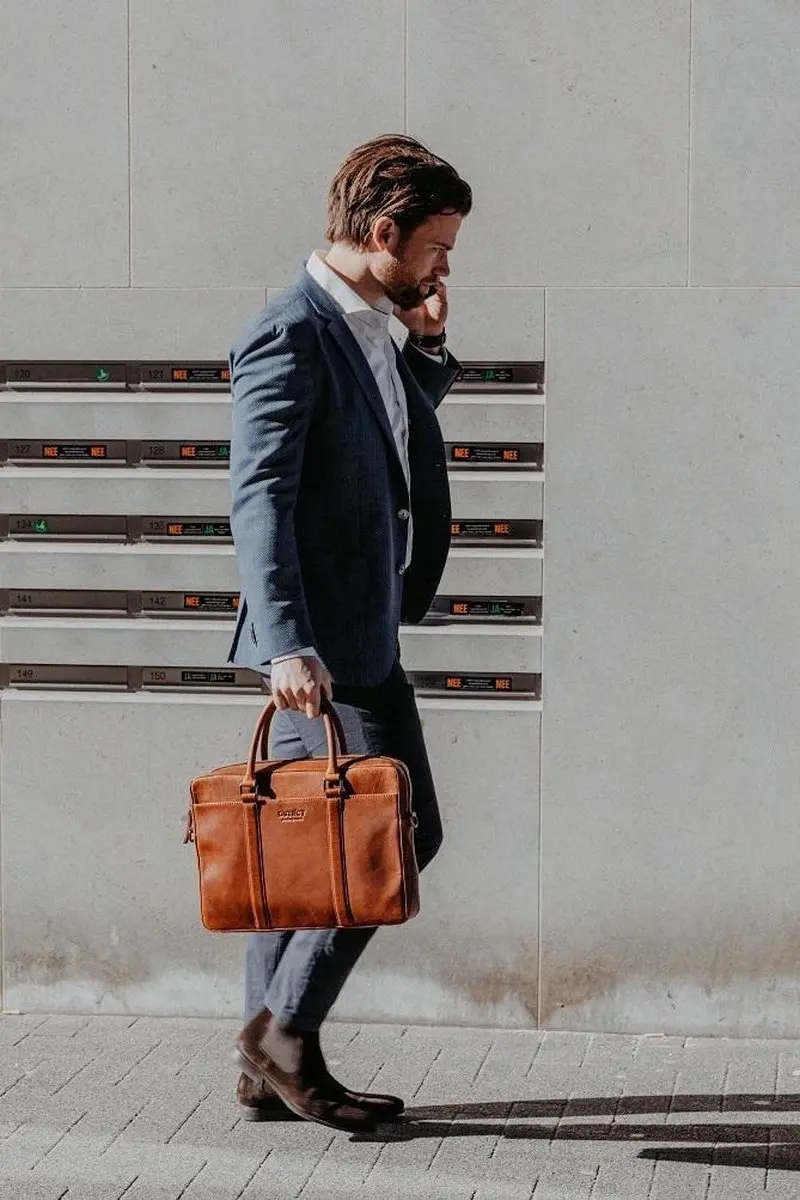 DSTRCT Premium Collection Laptoptas 15,6" - Cognac - MPN 230130.30