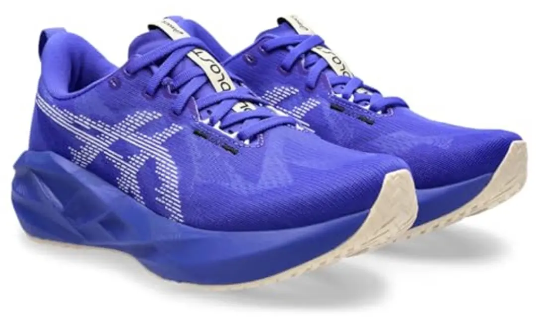 ASICS Novablast 5 Hardloopschoen Dames 38