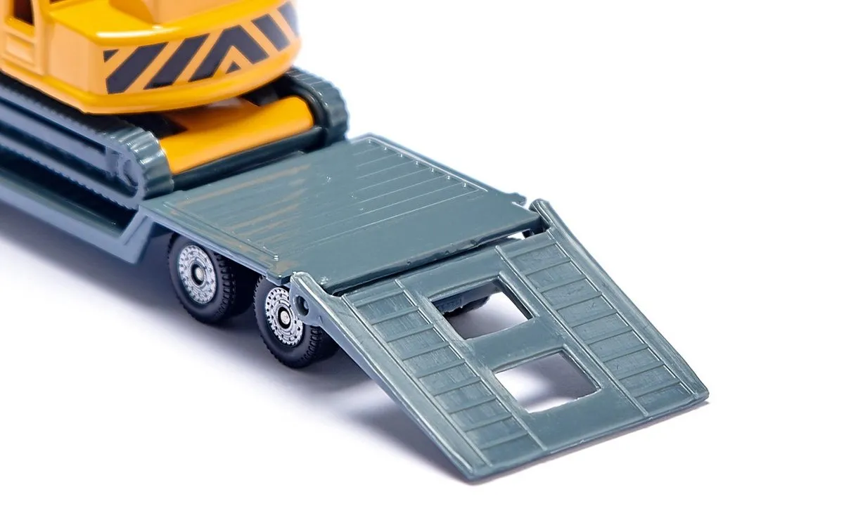 SIKU 1611 Dieplader met Shovel - Geel/Grijs