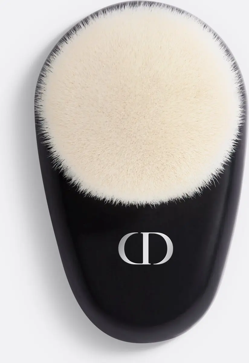 Dior Backstage Face Brush 18 Make-Upkwast