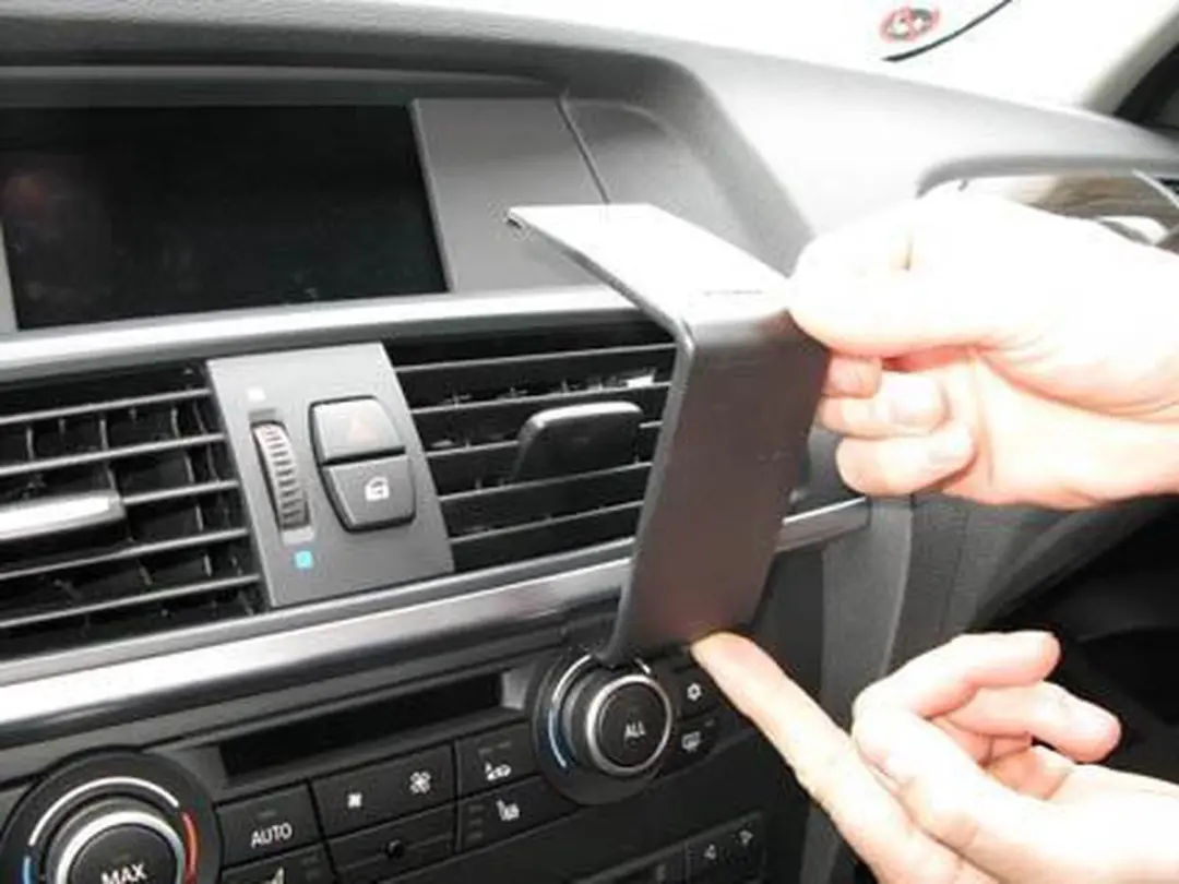 Brodit Proclip Angled Mount BMW X3 11- - Zwart