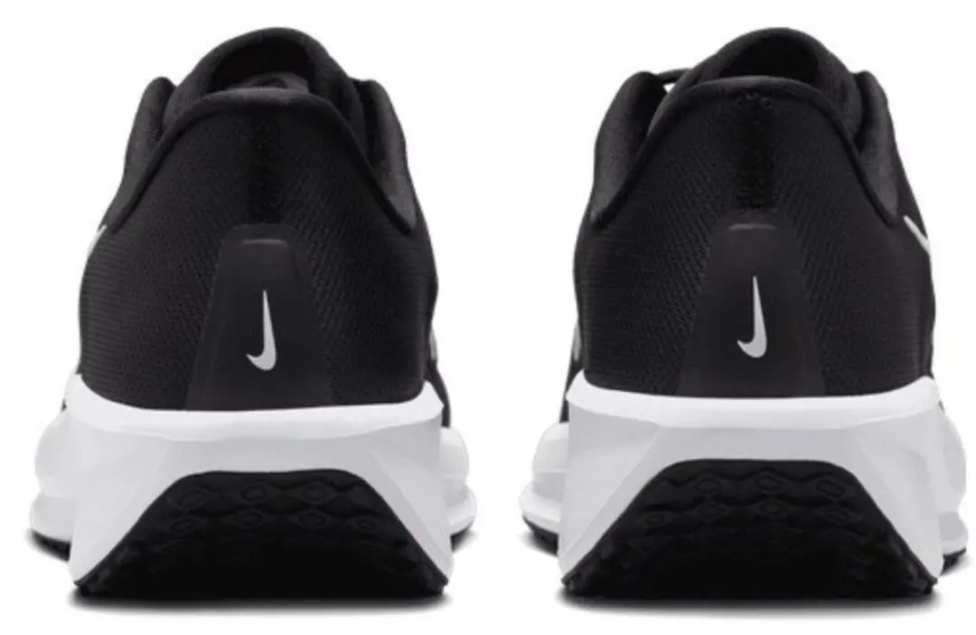 Nike Quest 6 Hardloopschoenen FD6033-001 - Maat 45 - Zwart - afbeelding 6 van 6