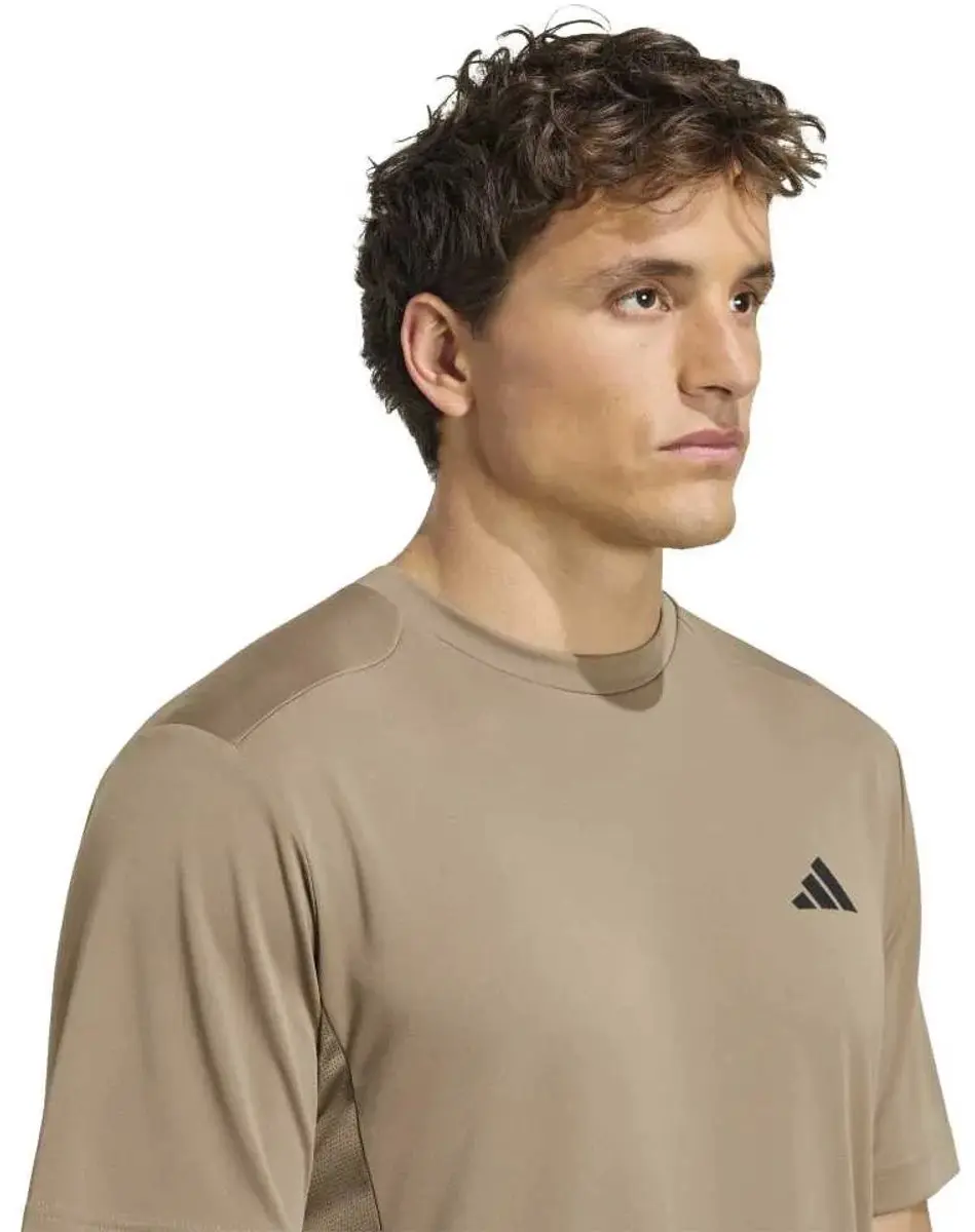 Adidas Tech Essentials T-shirt 3 Stripes - L - Khaki