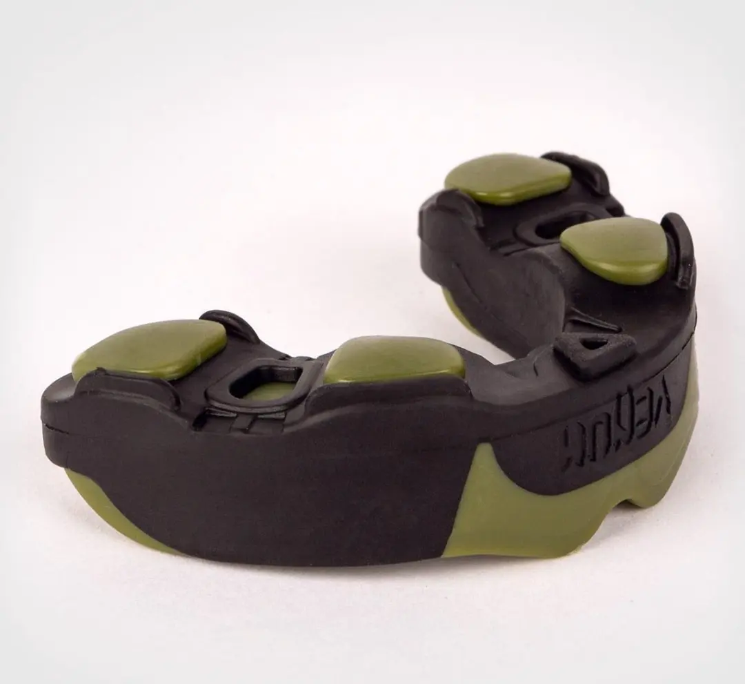 Venum Predator Gebitsbeschermer - One Size - afbeelding 2 van 6