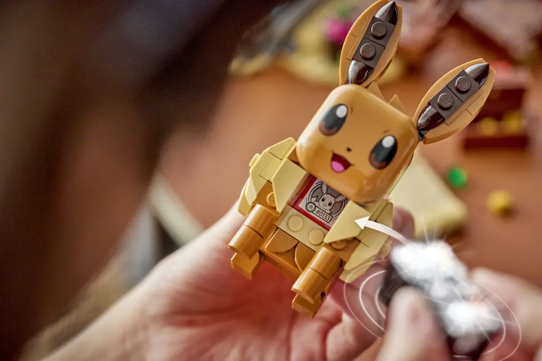 LEGO 72162 Pokémon SMART Play Eevee & Lapras' Schatzoektocht - 623 Stukken - afbeelding 3 van 6