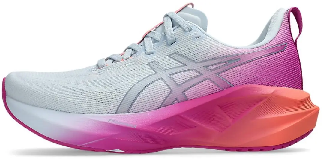 ASICS Novablast 5 WS Hardloopschoenen 39,5