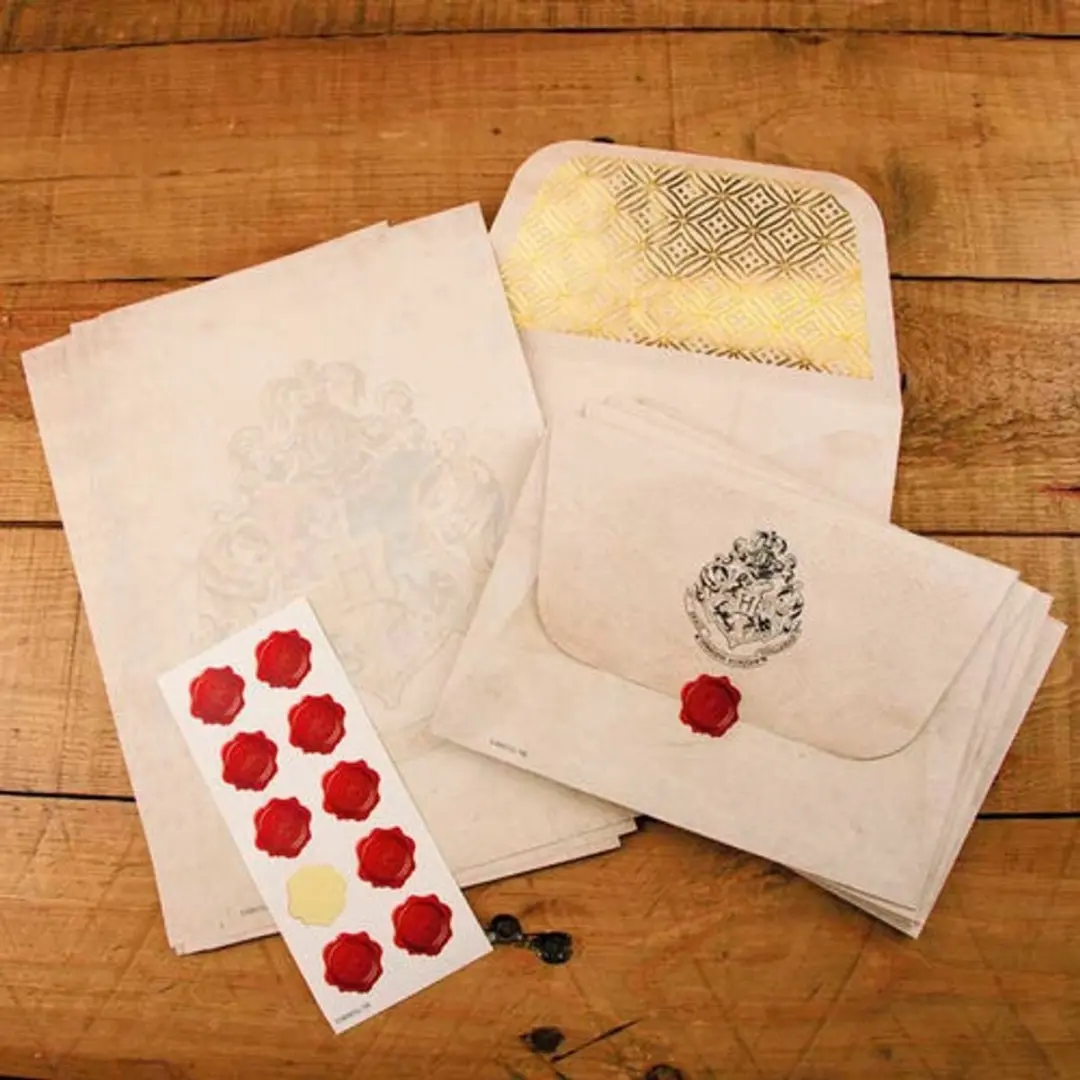 Paladone Harry Potter Briefpapier Set - Hogwarts Acceptatiebrief - Beige