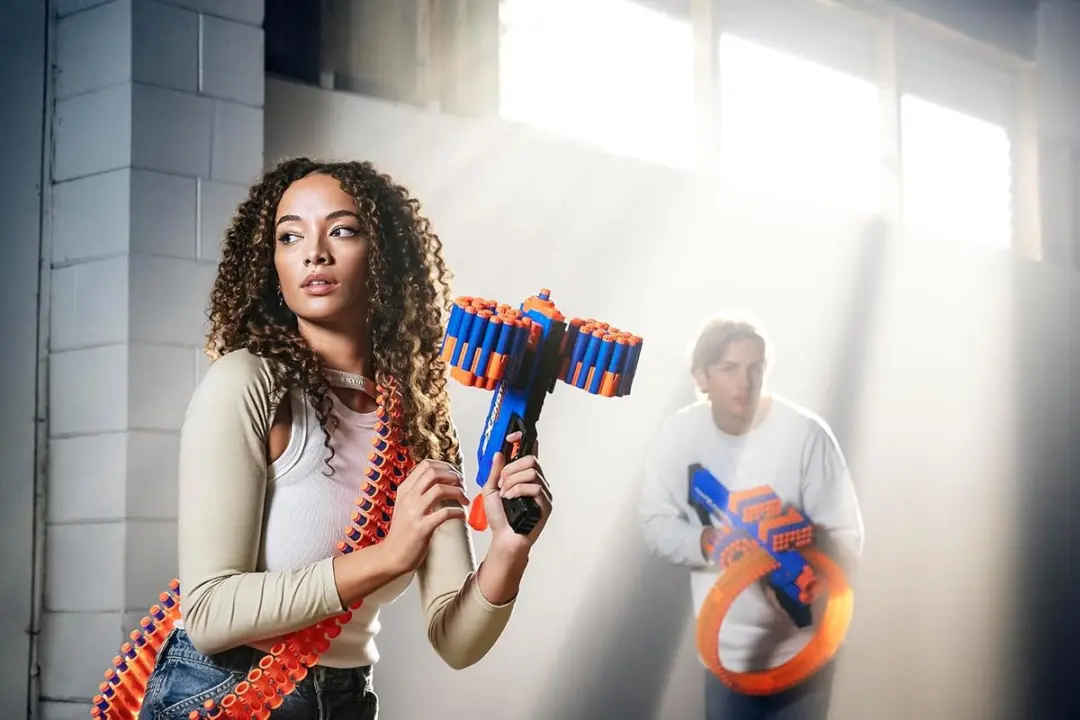 ZURU XSHOT Insanity Manic Dubbelpakket - 2 Blasters - 4 Magazijnen - 48 Foampijltjes