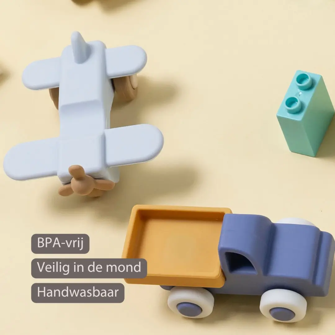 Nattou Silicone Vrachtwagen & Vliegtuig - Blauw